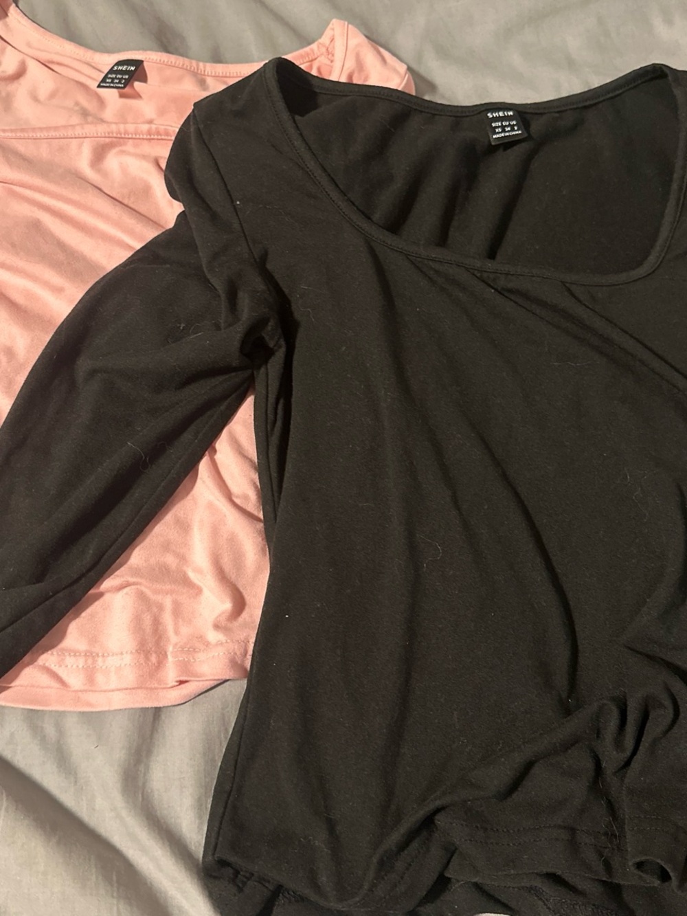 SHEIN Women’s Long Sleeve Scoop Neck Top - Black and Blush bundle